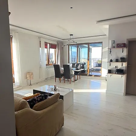 Wake Up To Stunning Baltic Sea Views From Your Private 30m Terrace, Just A 10 Minute Walk From Old Town Apartment *
